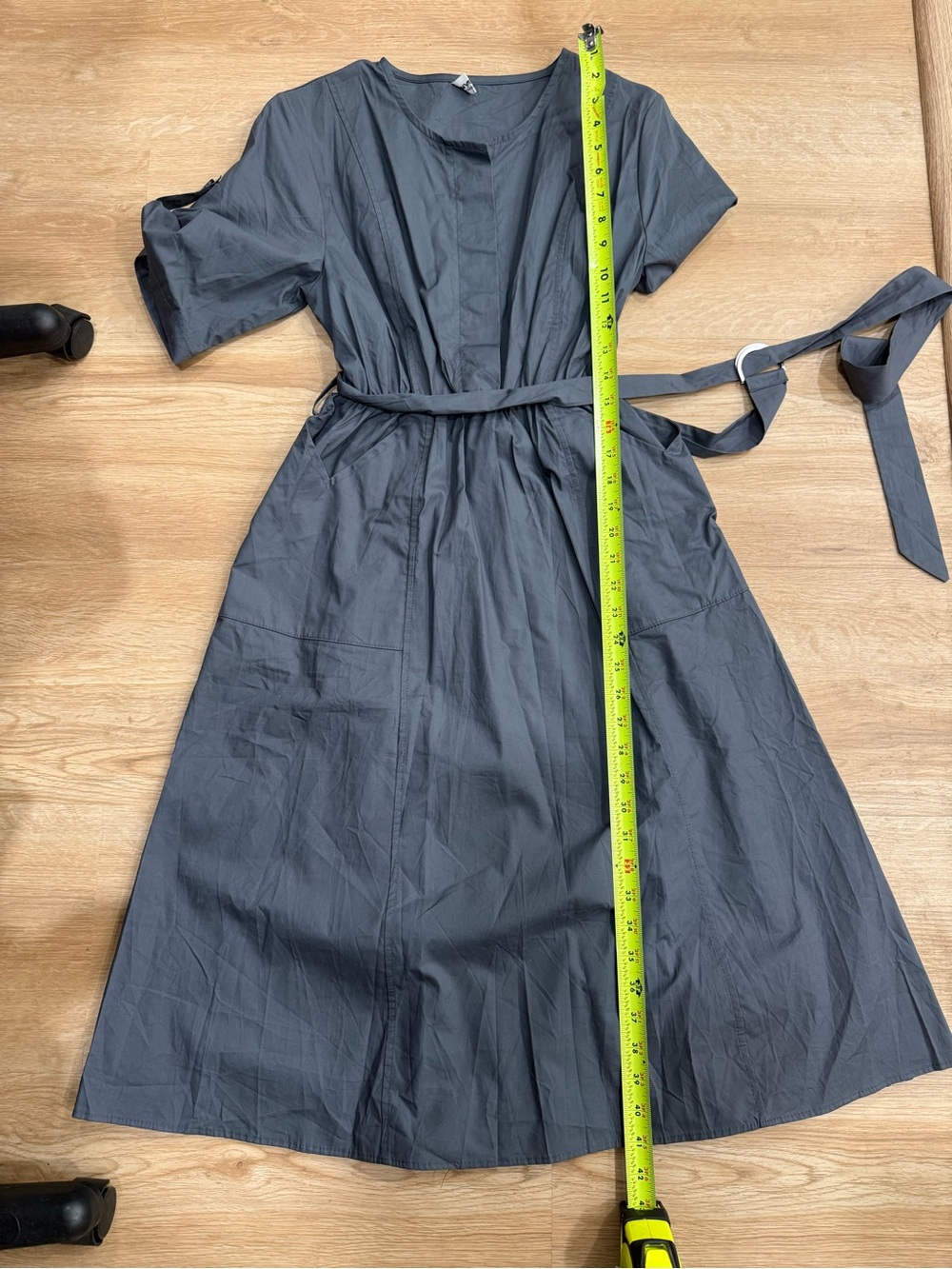 Charcoal Gray Short-Sleeve Belted Midi Dress - Picture 11 of 11